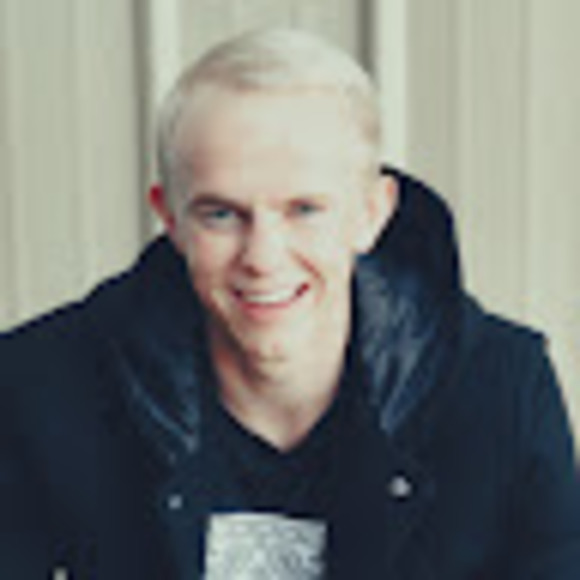 Meet your Posher, Benson - Picture 1 of 1